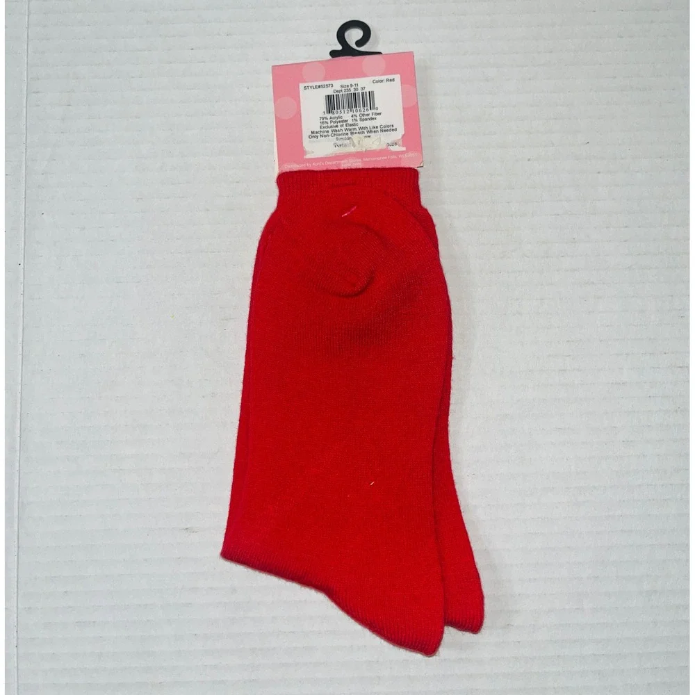 Kohl's Happy Valentine's Day Red Love Kanji Crew Socks Size 9-11 Shoe 4-10 52573